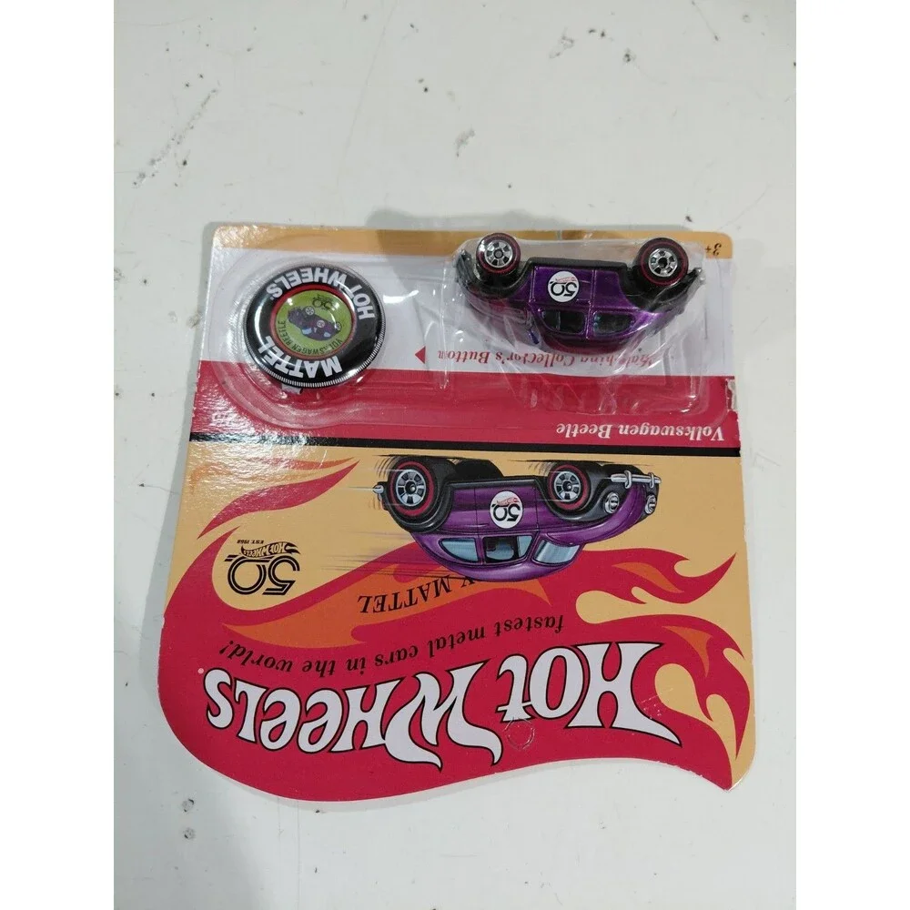 NIP Hot Wheels 2018 50th Anniversary Red Line 1:64 Die Cast Volkswagen Beetle